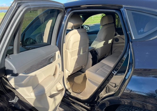 BMW X6 cena 233000 przebieg: 56141, rok produkcji 2019 z Józefów małe 781